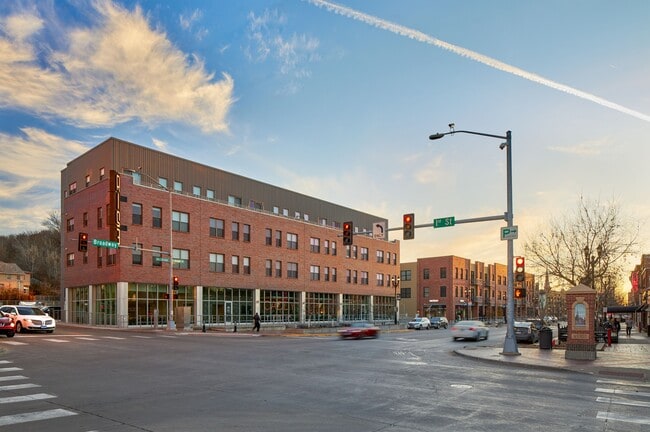 The Rise on Broadway - The Sawyer