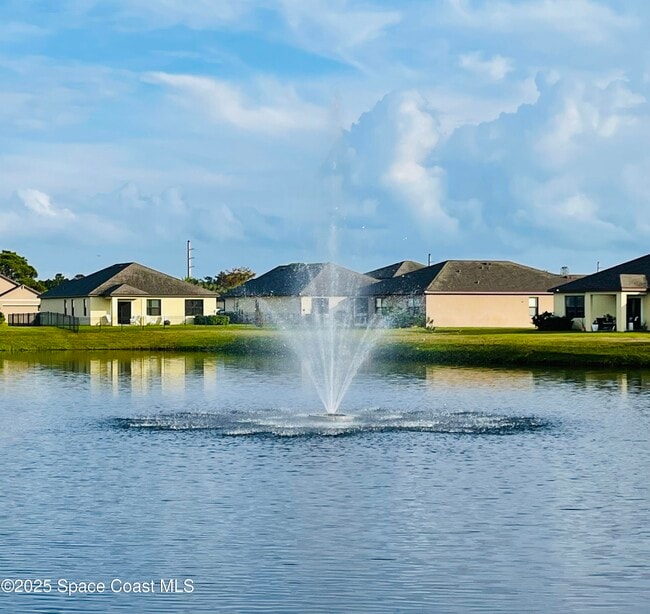 Building Photo - 7351 Amethyst Ave