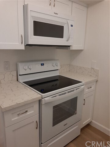 Building Photo - 1713 N Brea Blvd