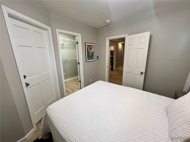 Building Photo - 1691 Hertel Ave