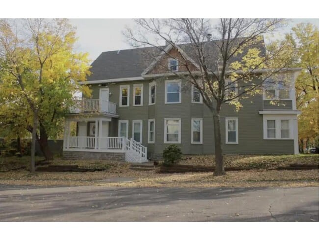 Building Photo - 2734 N 4th St