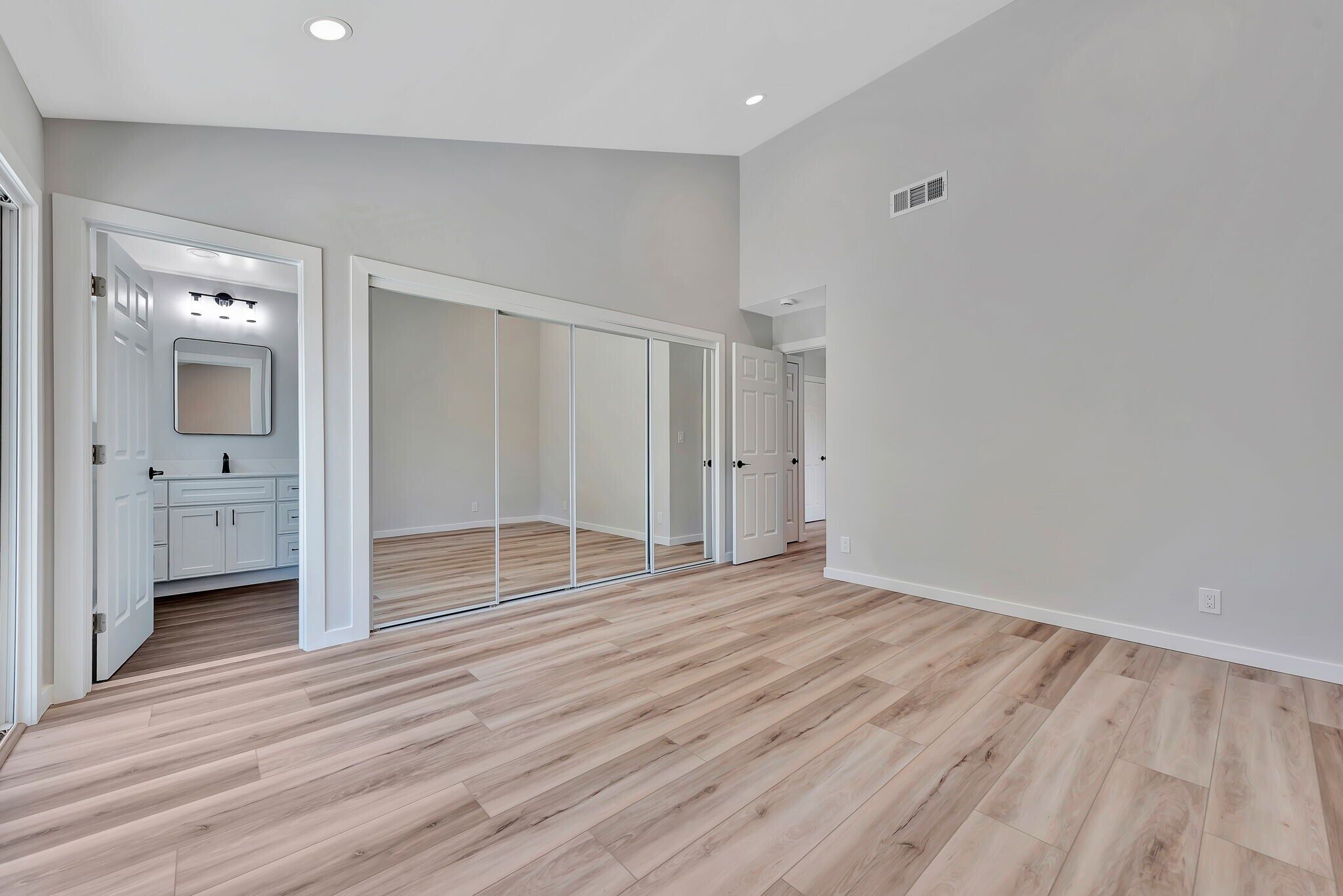 Building Photo - 2833 Cadmill Ct