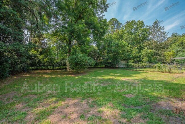 Building Photo - 109 Vanderbilt Cir