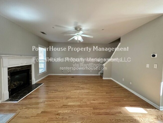 Building Photo - 2403 Walnut Tree Ln