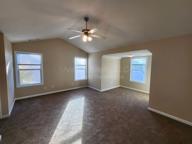 Building Photo - 1428 Autumn Wood Trail