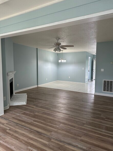 Living Room - 100 Shadow Moss Pl