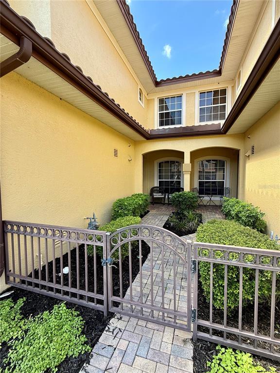Building Photo - 8365 Miramar Way