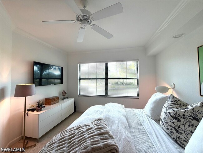 Building Photo - 2377 Ravenna Blvd