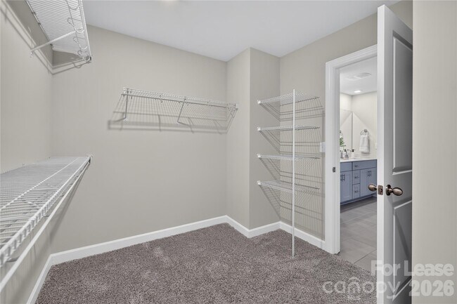 Building Photo - 314 Hyssop Ct