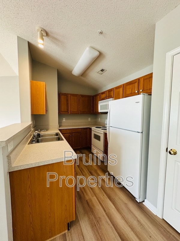 Building Photo - 6113 Hedgecock Cir