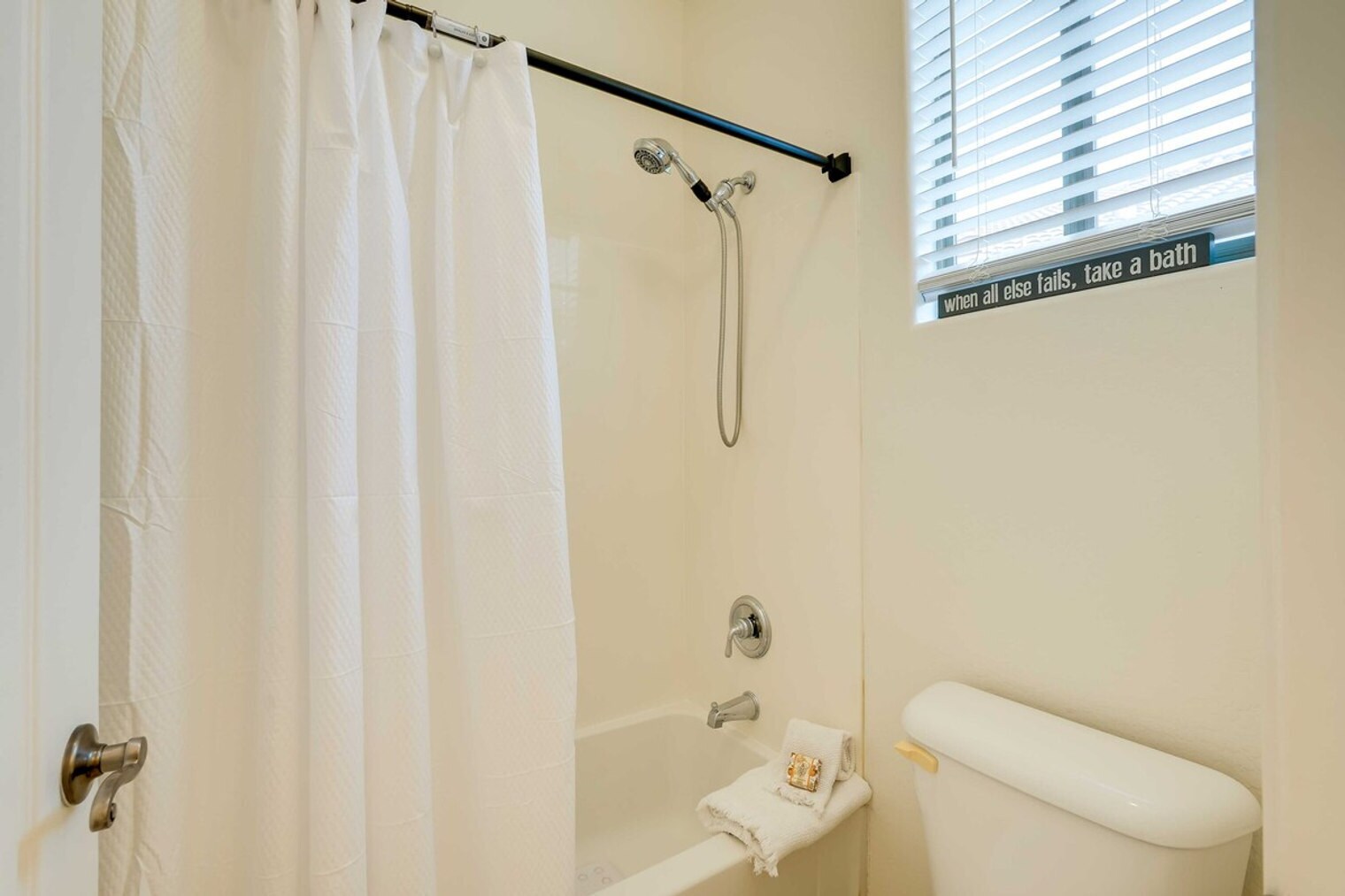 Building Photo - 17547 W Eugene Terrace