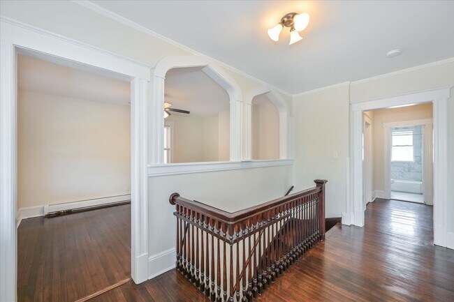 Building Photo - The Regis Montclair
