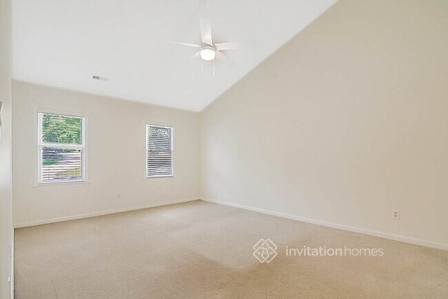 Building Photo - 8428 Framingham Ct