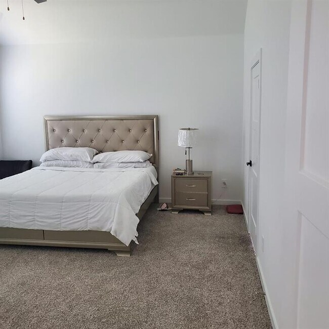 Building Photo - 4226 San Leo Ct