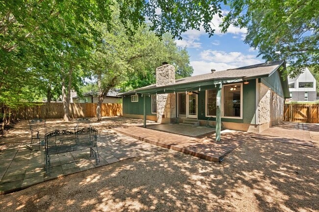Building Photo - 3303 Sanderling Trail