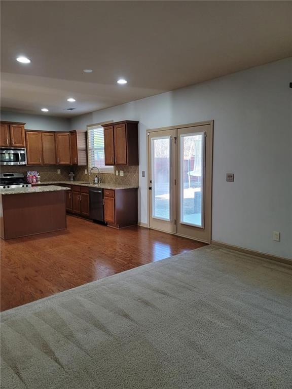 Building Photo - 3208 Sag Harbor Ct NE