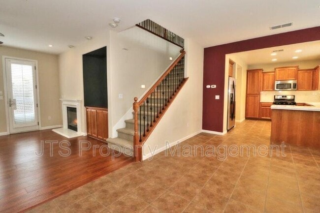 Building Photo - 217 Barnhill Dr