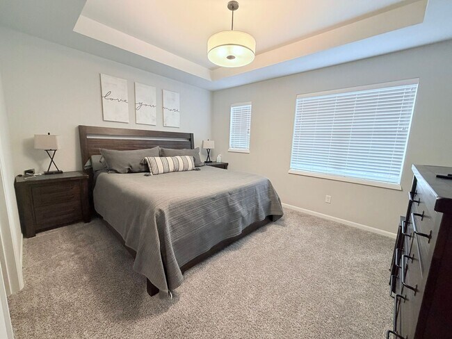 Building Photo - 3 Bed / 2.5 Bath Brand New House in Waunakee, WI!