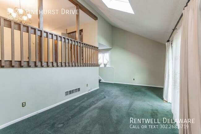 Building Photo - GORGEOUS HOME FOR RENT