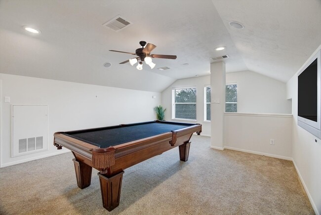 Building Photo - 7439 Hollister Spring