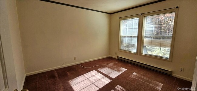 Building Photo - 323 Cushetunk Dr