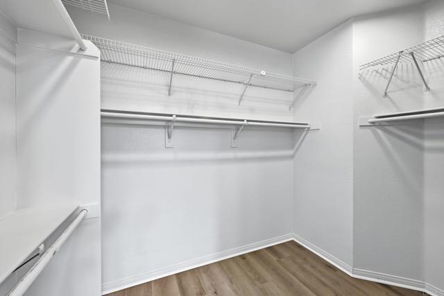 Building Photo - 1359 Sparrow Rd