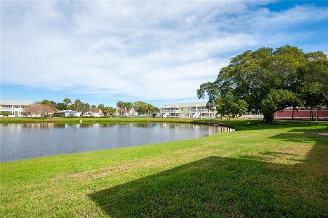 Building Photo - 237 Sea Horse Dr SE