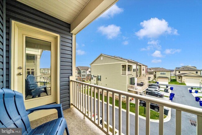 Building Photo - 3635 Stone Barn Dr