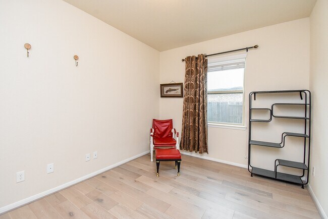Building Photo - 12447 Girasole Ct