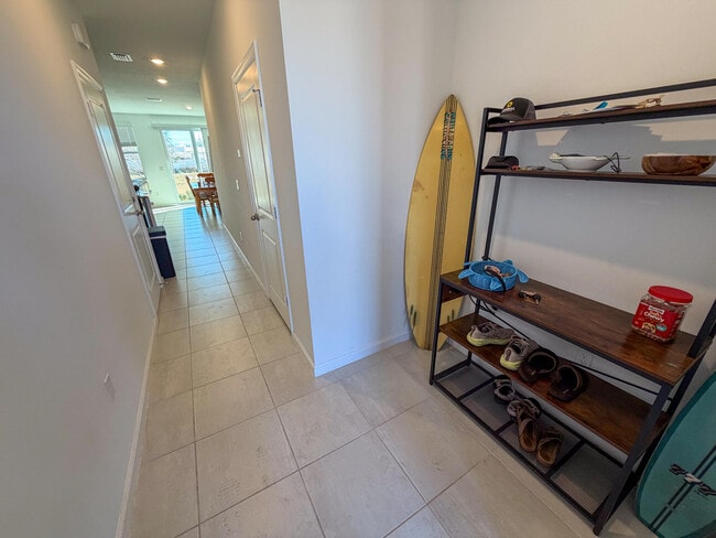 Building Photo - 676 Salisbury Cir