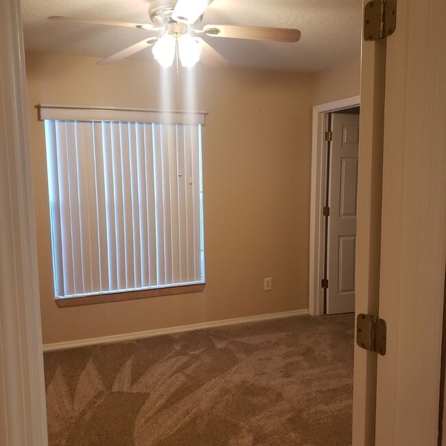 Building Photo - 3 bedroom 2 bath home coming soon