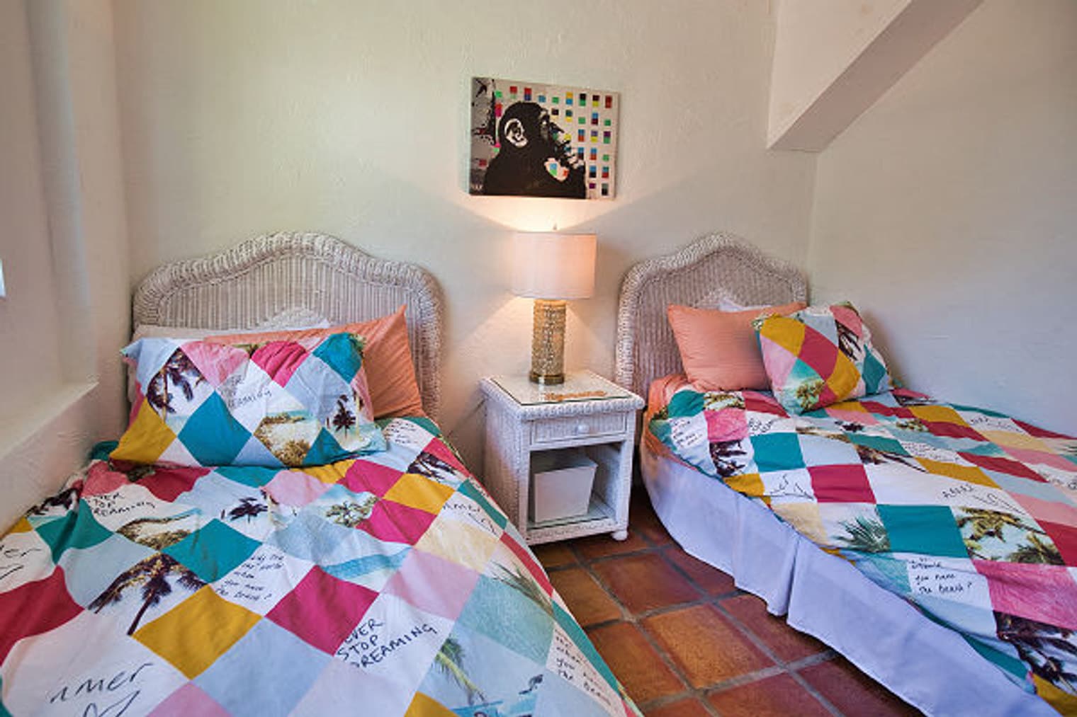 Building Photo - 650 Edwards St