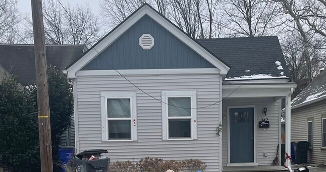 Building Photo - 342 Jefferson St