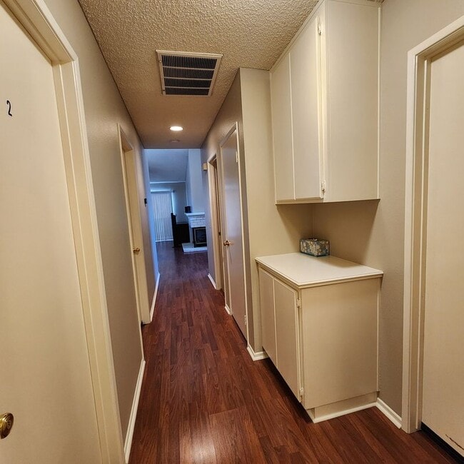 Building Photo - 29806 Coral Tree Ct