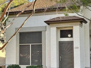 Building Photo - 4114 E Union Hills Dr
