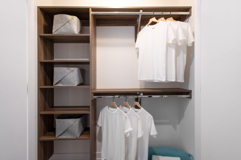 Building Photo - 188 W Hill St