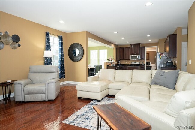 Building Photo - 5024 Woodway Ct