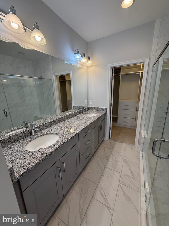 Building Photo - 620 Leigh Wy.