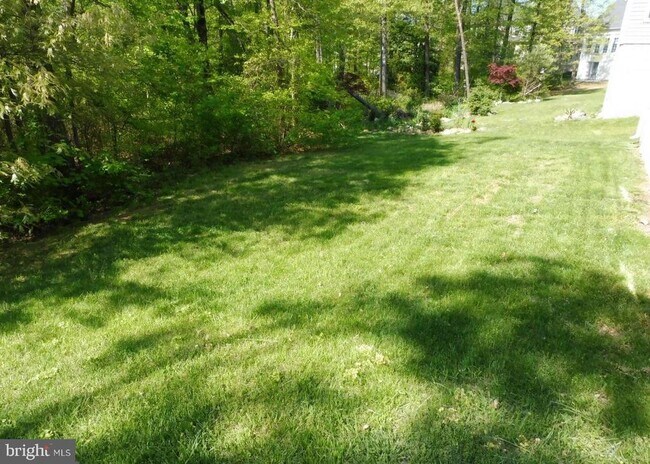 Building Photo - 4807 River Creek Terrace