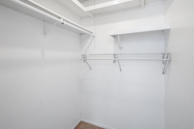 Building Photo - Hokuloa - 2 bedroom, 2 bathroom, 2 vehicle...