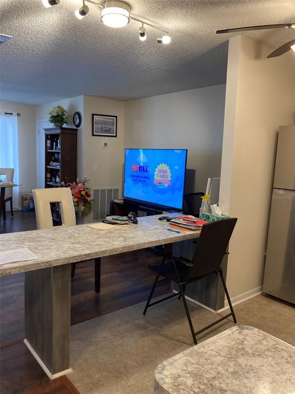 Building Photo - 5623 80th St N