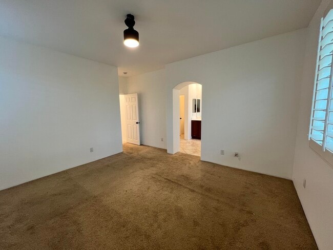 Building Photo - 50342 San Capistrano Dr