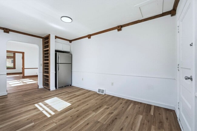 Building Photo - NEW 4-Bed Home with Modern Updates & Extra...