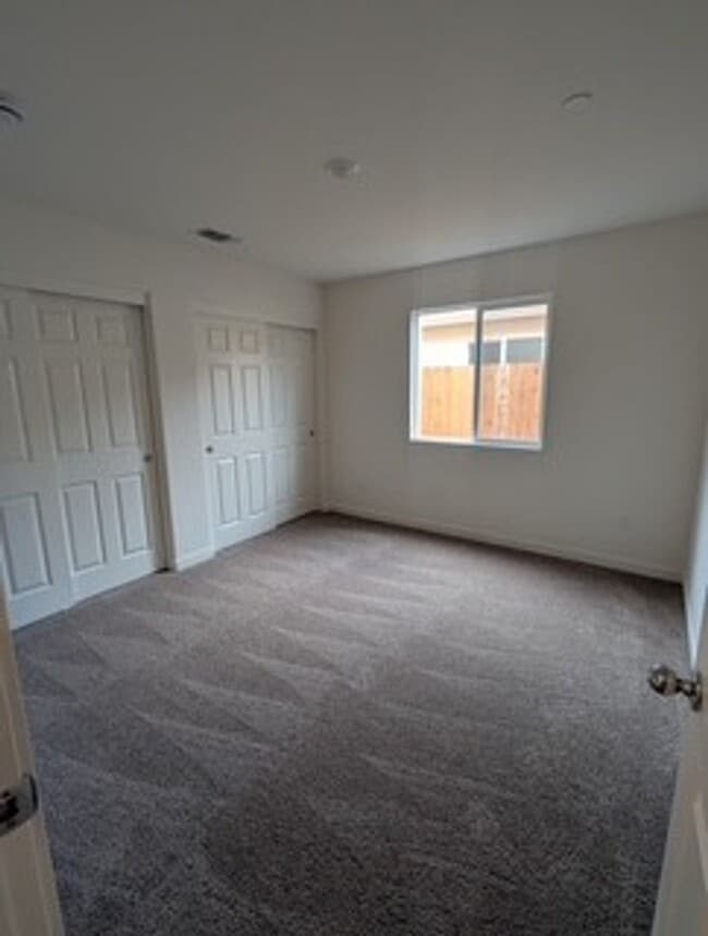 Building Photo - Brand New House for Rent