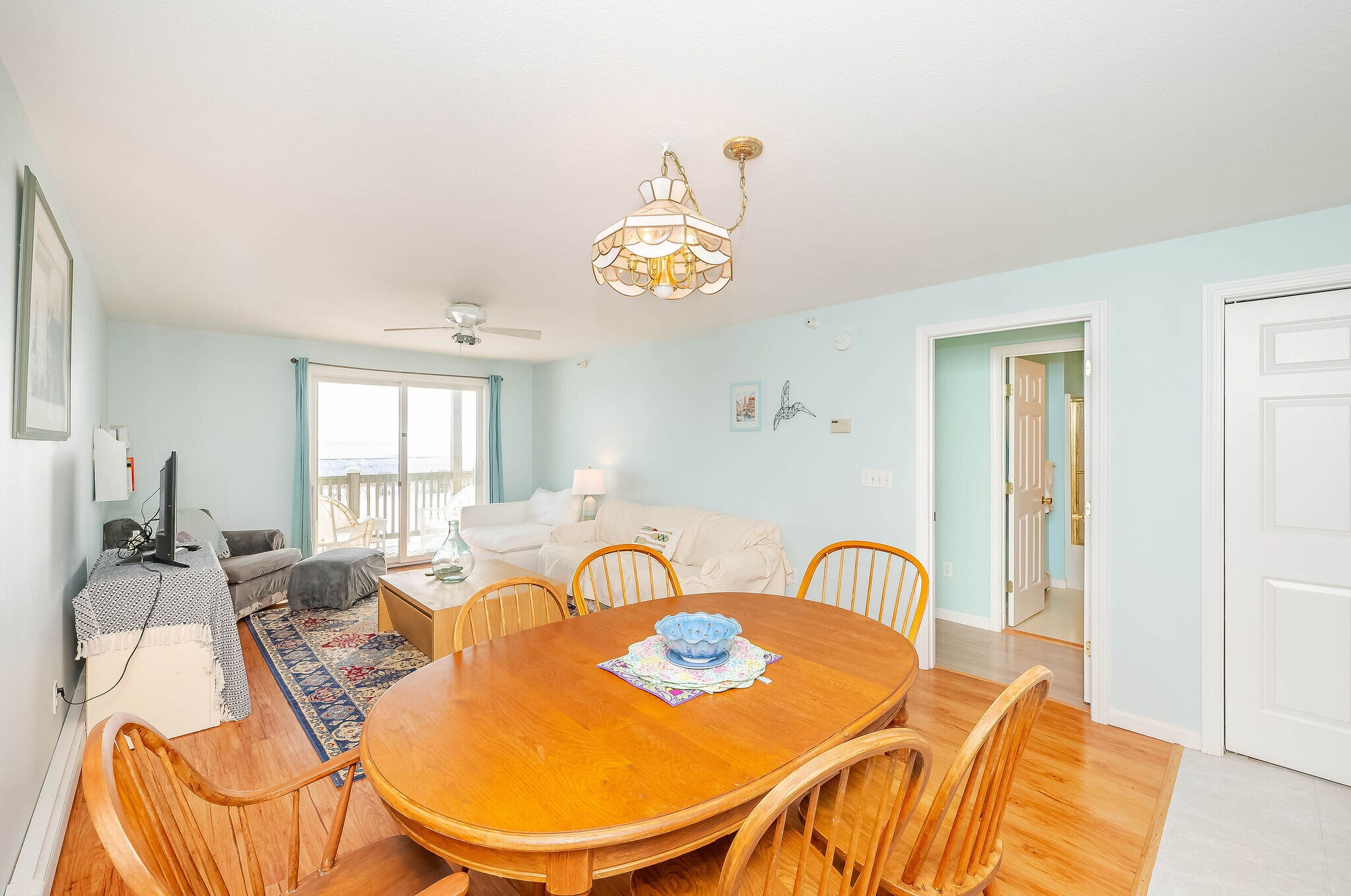 Building Photo - 790 York St