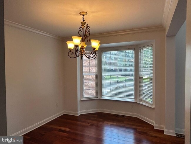 Building Photo - 46728 Hollow Mountain Pl