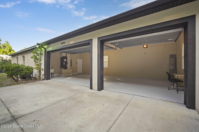 Building Photo - 6800 McGruder Rd