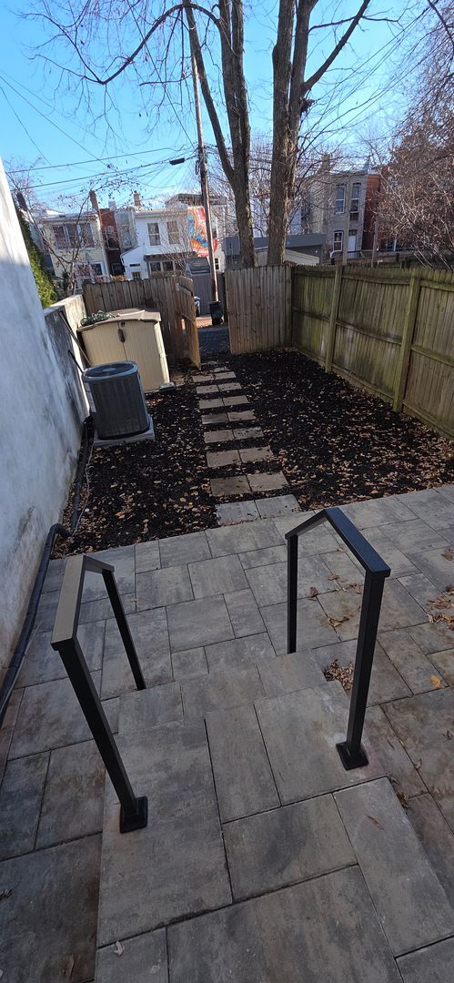 Building Photo - NEWLY RENOVATED HOME - Capitol Hill/Lincoln Park