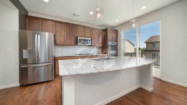 Building Photo - Stunning Home in Banning Lewis Ranch
