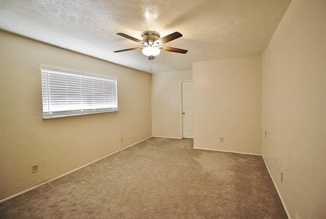 Building Photo - 2809 Santa Monica Dr
